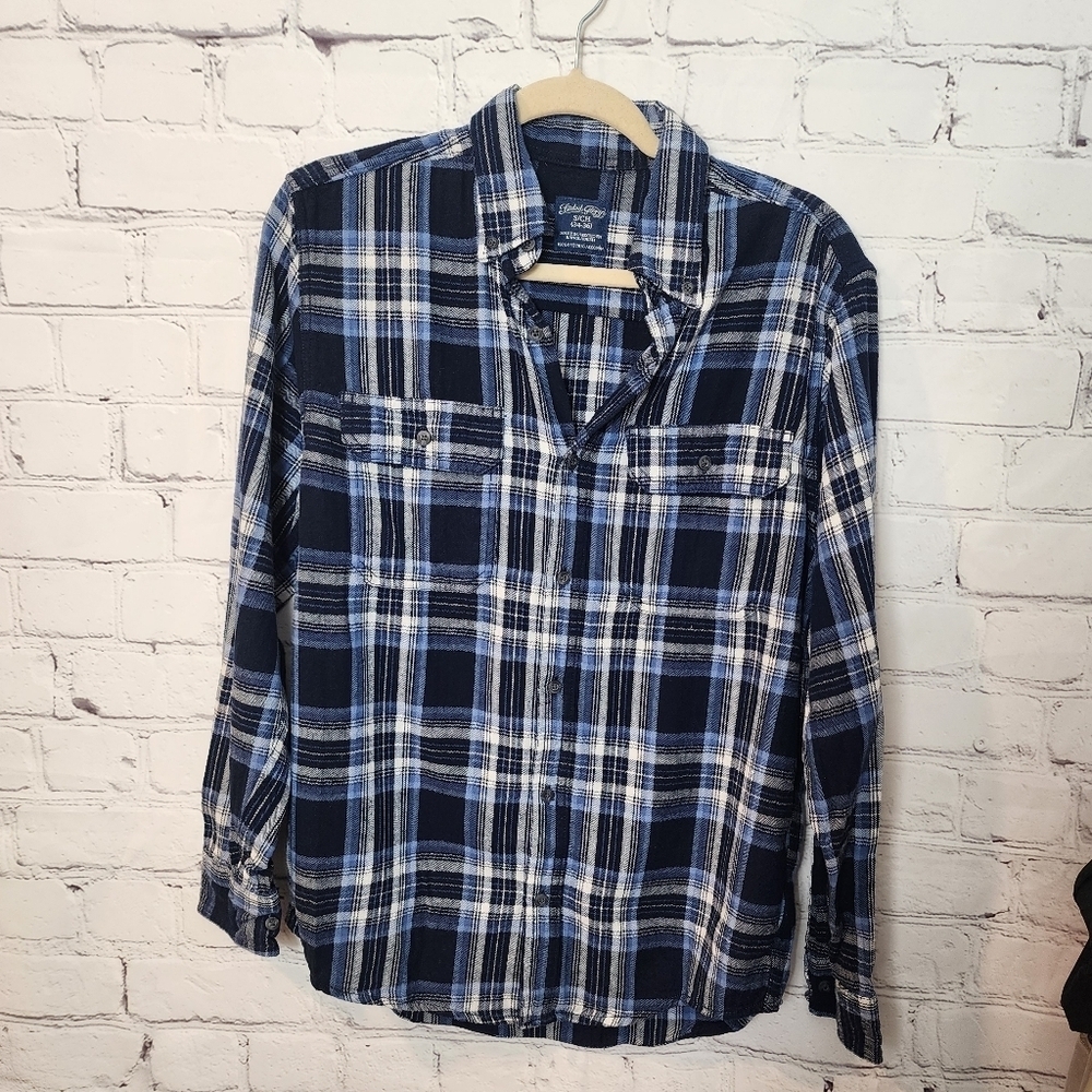 Faded Glory men's 100% cotton button down shirt size S